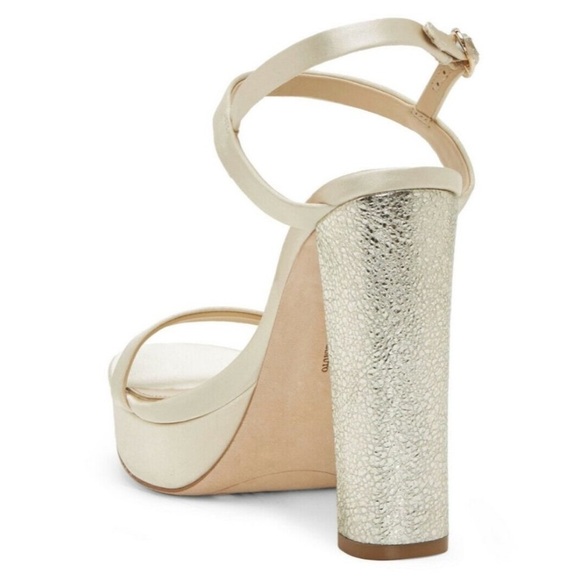 Imagine Vince Camuto Mika Platform Sandal in Gold Metallic - Picture 2 of 12